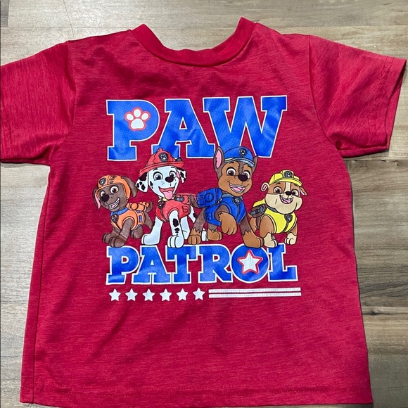 $1 - Paw Patrol Red Graphic T-Shirt and shorts - Picture 4 of 5